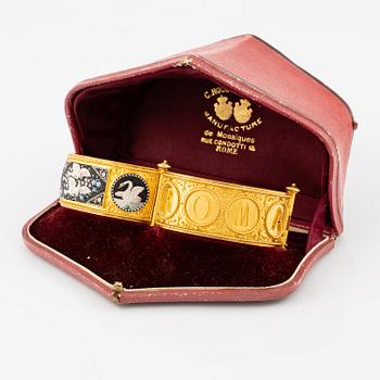 A bangle, gold with micromosaic, Cesare Roccheggiani, Rome, late 19th century.
