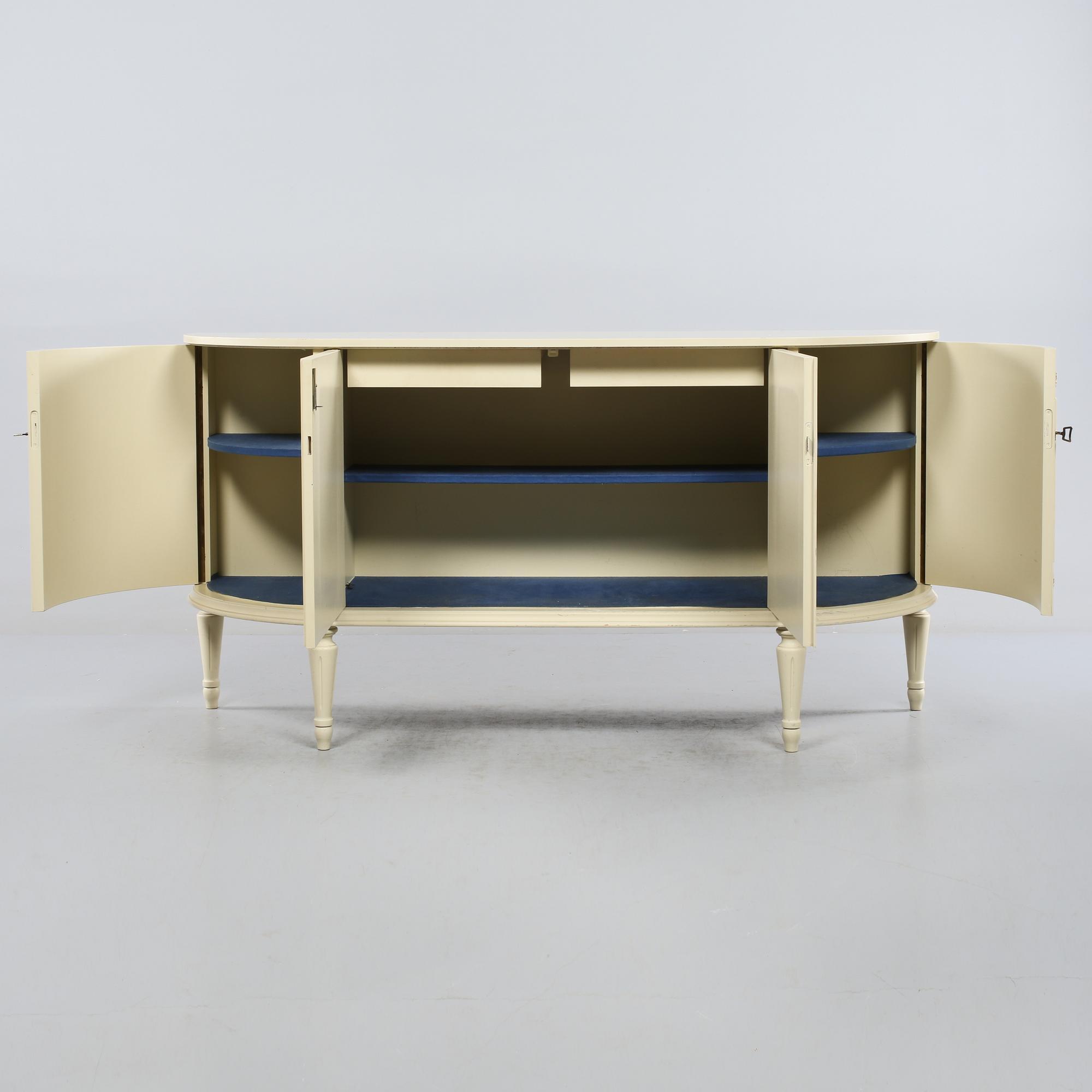 SIDEBOARD, gustaviansk stil, 1900-talets andra hälft.