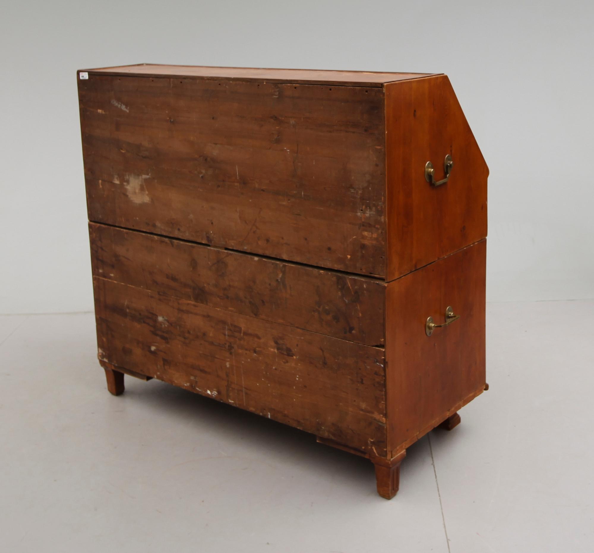 SKRIVSEKRETÄR, sengustaviansk, omkring år 1800.