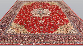A Sarouk carpet, approximately 365 x 277 cm.