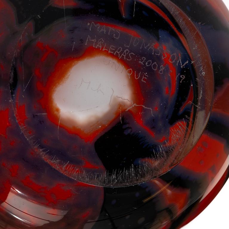 Mats Jonasson, a unique glass vase, Målerås 2008.