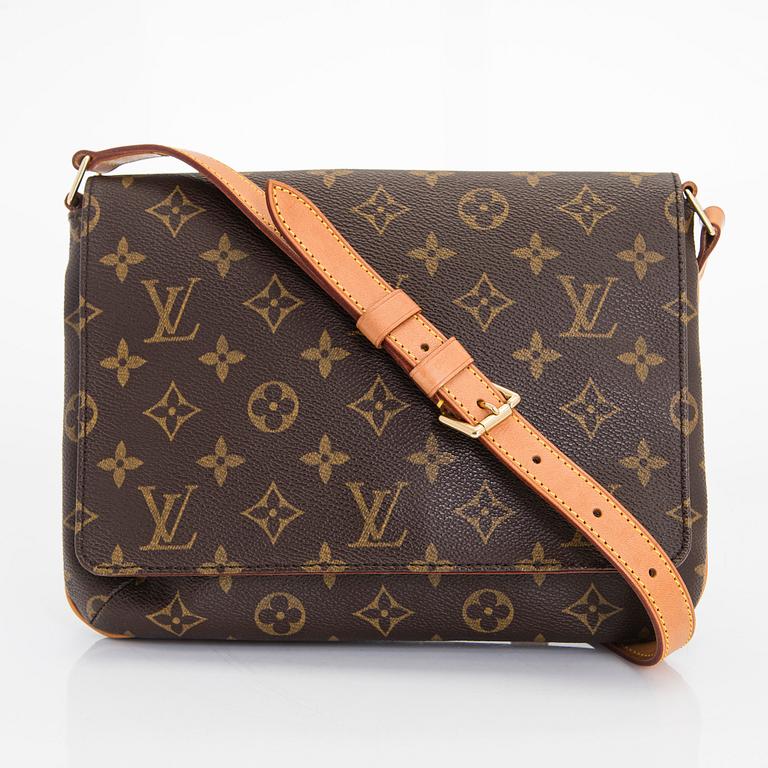 Louis Vuitton, a 'Musette Tango' bag.