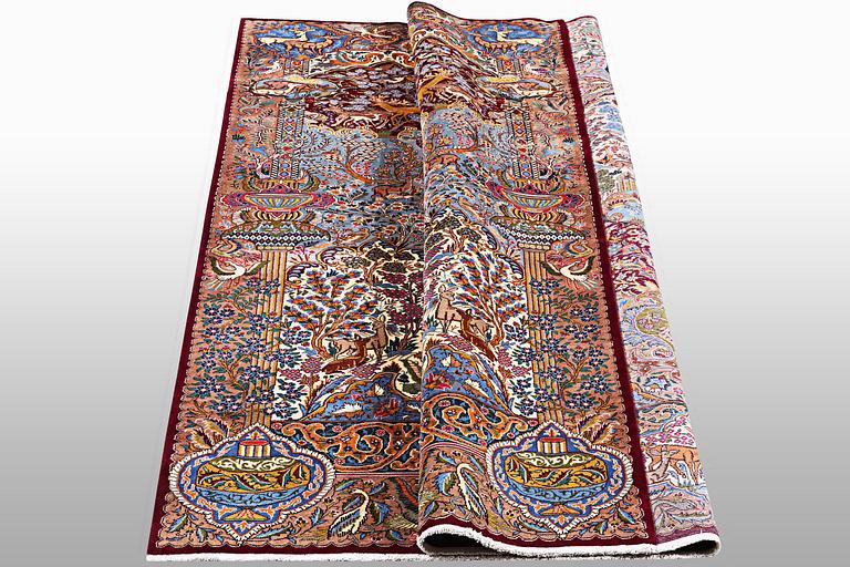 Matta, Kashmar, ca 393 x 303 cm.