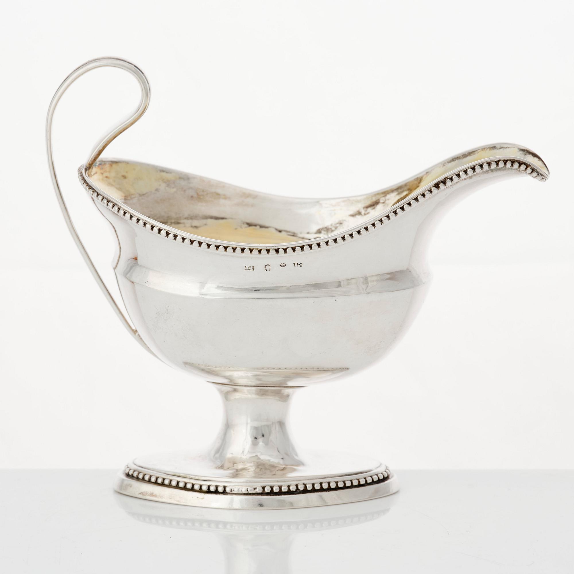 Petter Eneroth, grädd-/såskanna, silver, Stockholm 1786. Gustaviansk.