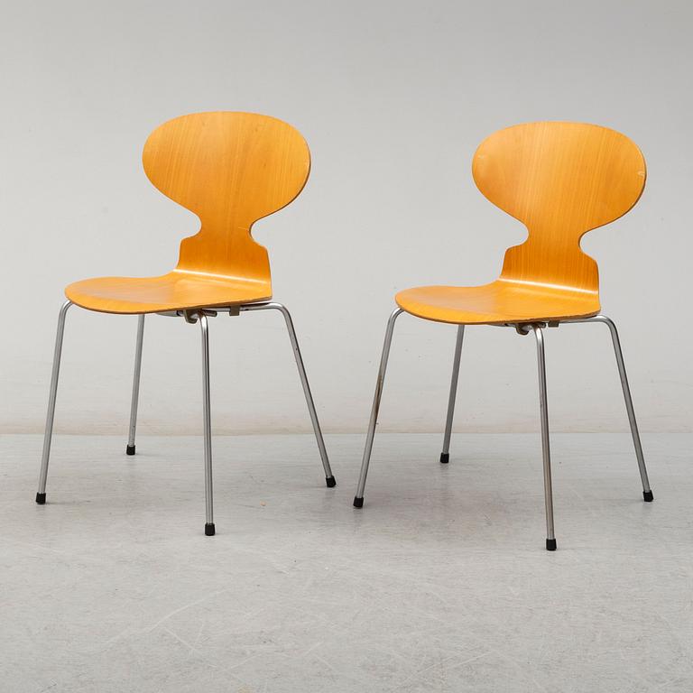 ARNE JACOBSEN, A pair of second half of the 20th century 'Myran' chairs by Arne Jacobsen for Fritz Hansen, Denmark.