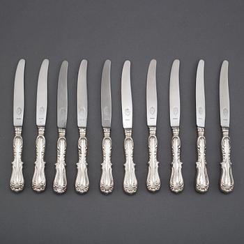 10 Swedish silver dinner knives, model Prins Albert, mark of G Möllenborg, Stockholm circa 1860.