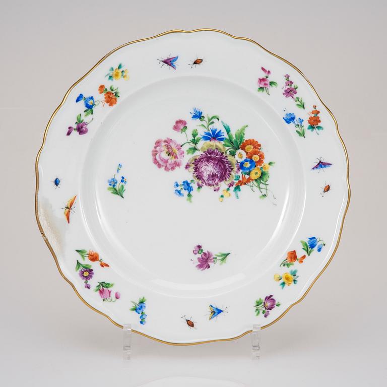 TALLRIK, porslin, Meissen, 1800-tal.