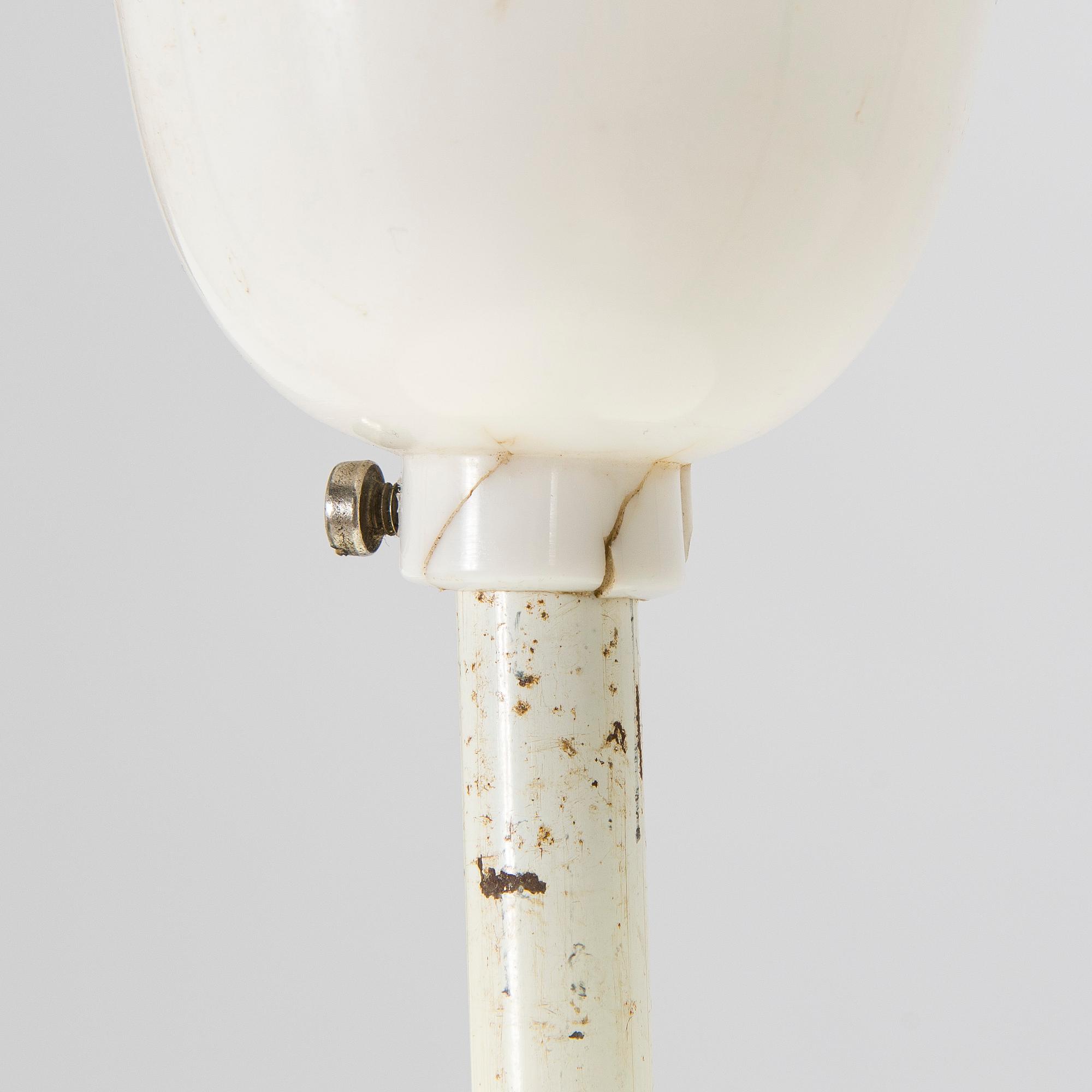 Paavo Tynell, Ceiling lamp, model A2-2/14-17/3, Idman, mid-20th century.