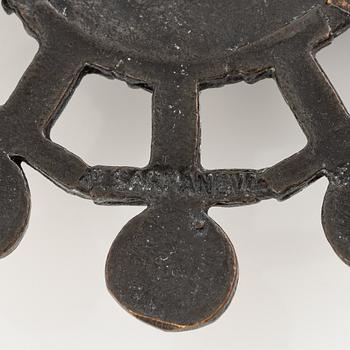 Pentti Sarpaneva, collier, brons.