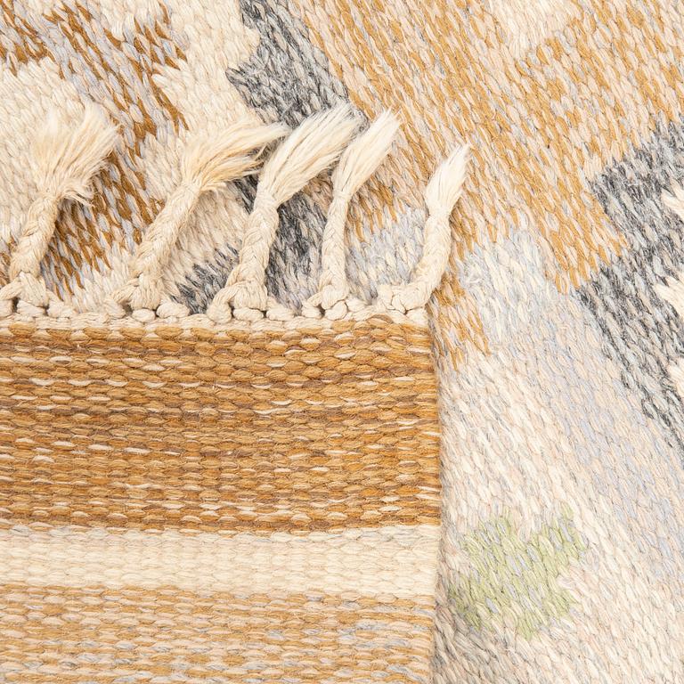 Anna-Johanna Ångström, a flat weave carpet signed 201x137 cm.