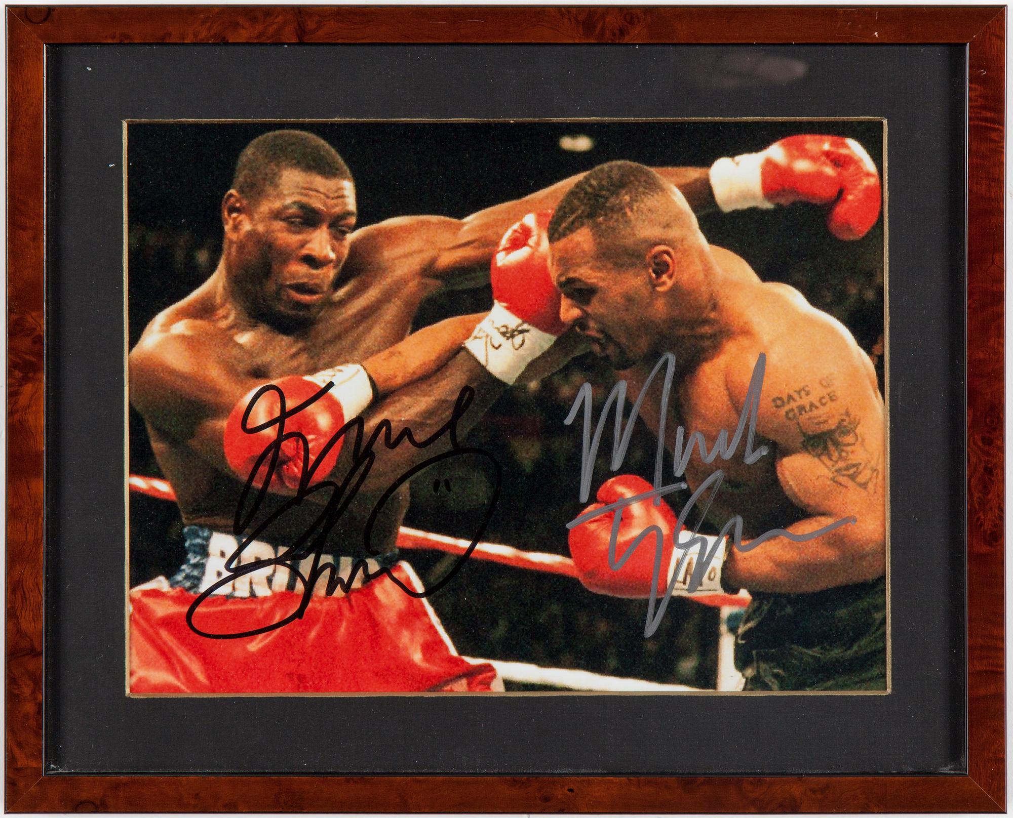 MIKE TYSON & FRANK BRUNO, egenhändiga signaturer.