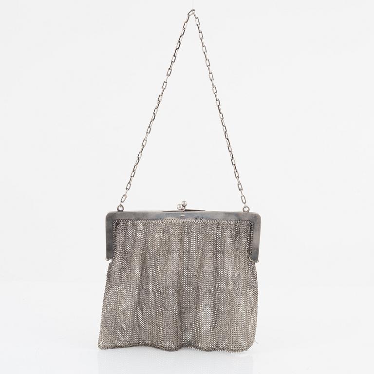 Evening bag, silver, early 20th century.