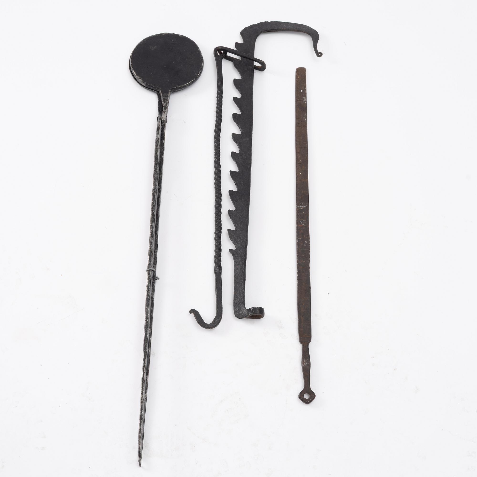 A set of seven iron items, 18th / 19th century.