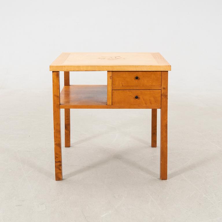 Coffee table/Side table 1940s.