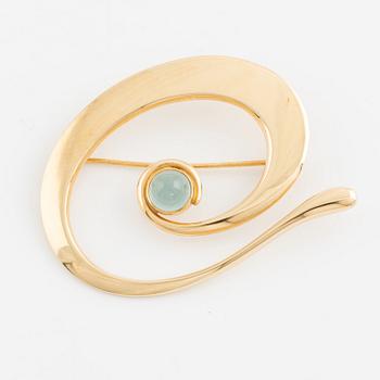 Bent Gabrielsen, 14K gold, with cabochon cut blue stone brooch, Denmark.