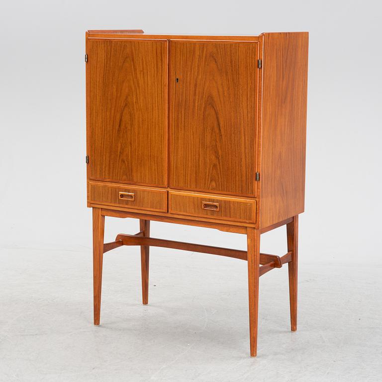 A 1950's/60's bar cabinet.