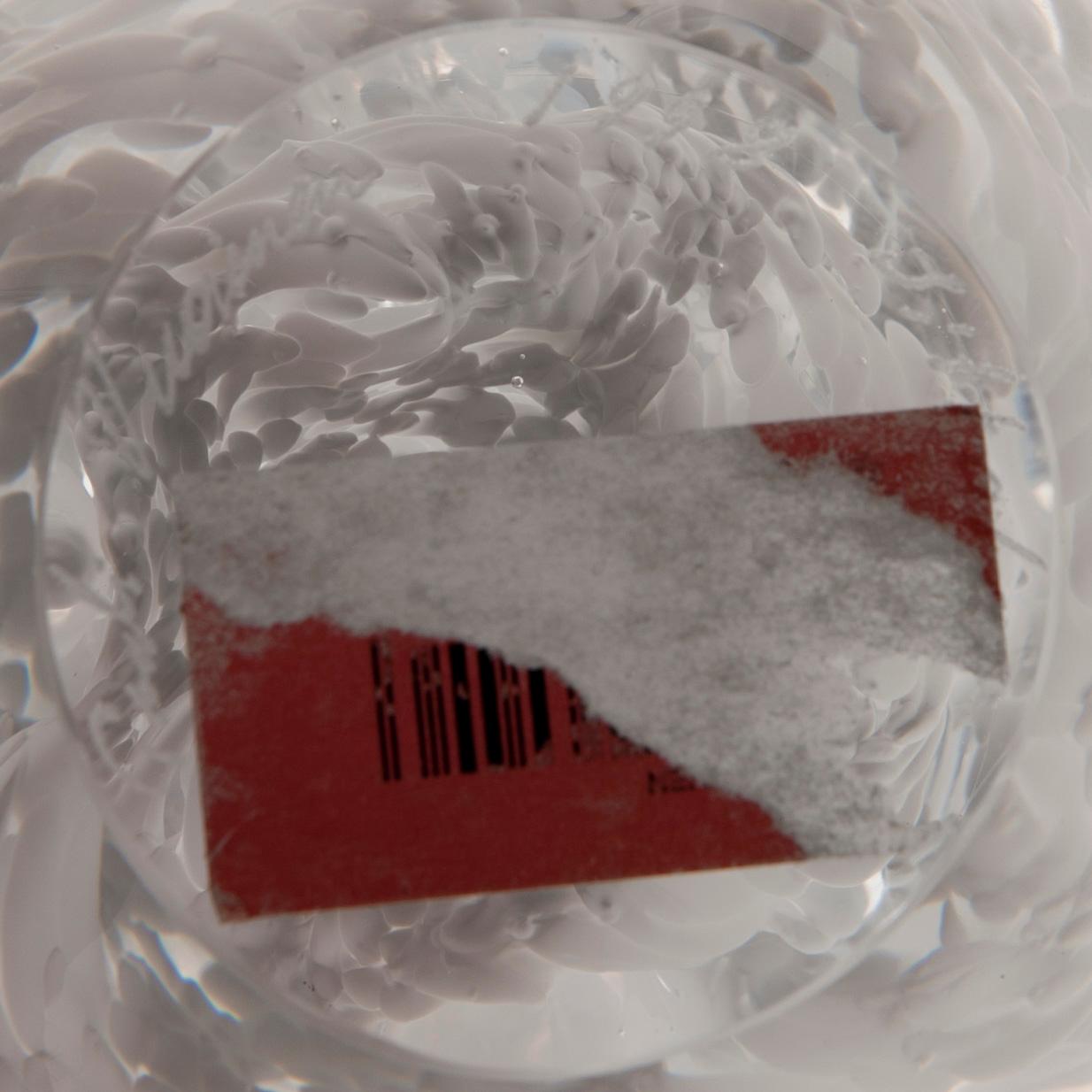 GLASSKULPTUR, signerad "Pauli Vuorinen, 1998 Iittala".