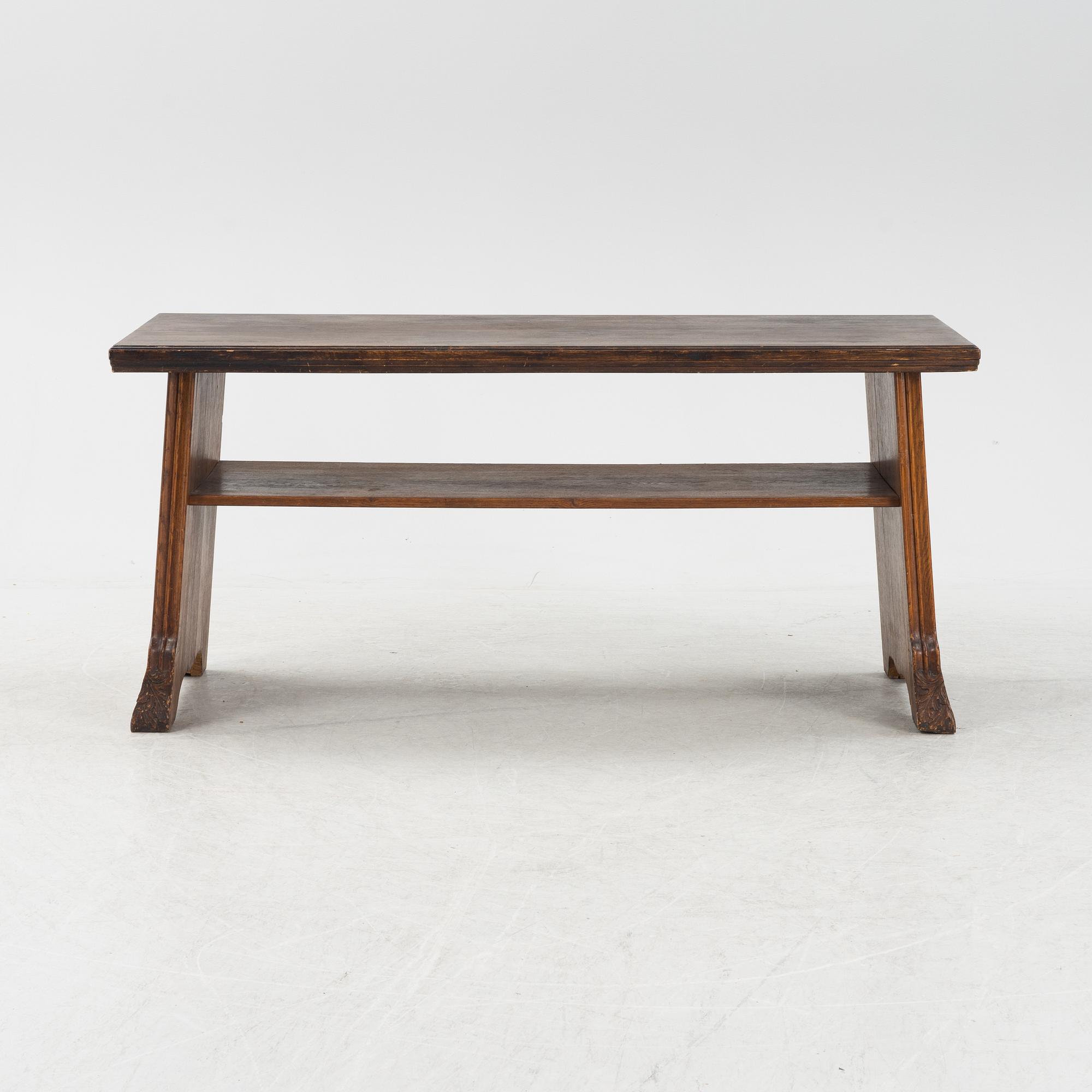 Sideboard, omkring år 1900.