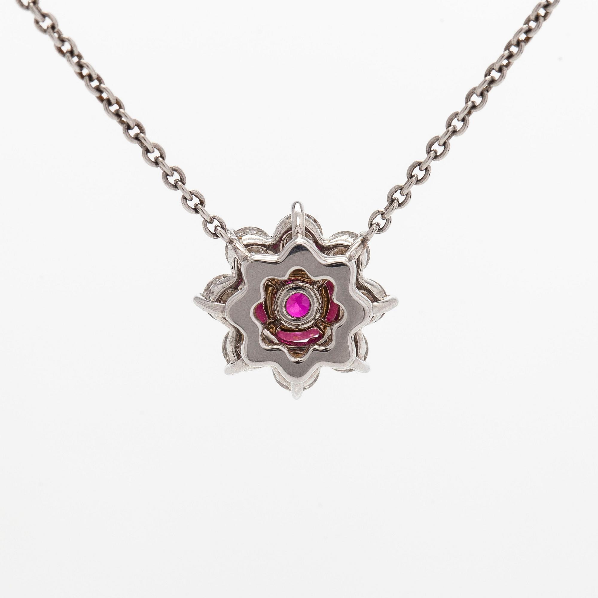 Harry Winston, halsband, "Sunflower", petite, platina, rubin och diamanter.