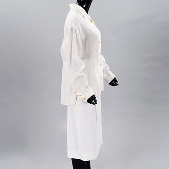 CHANEL, BLUS OCH KJOL.