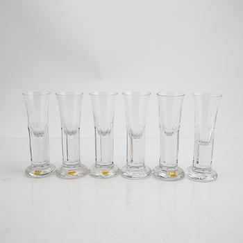 Rolf Sinnemark, a set of six "Kolonn" glass from Kosta.