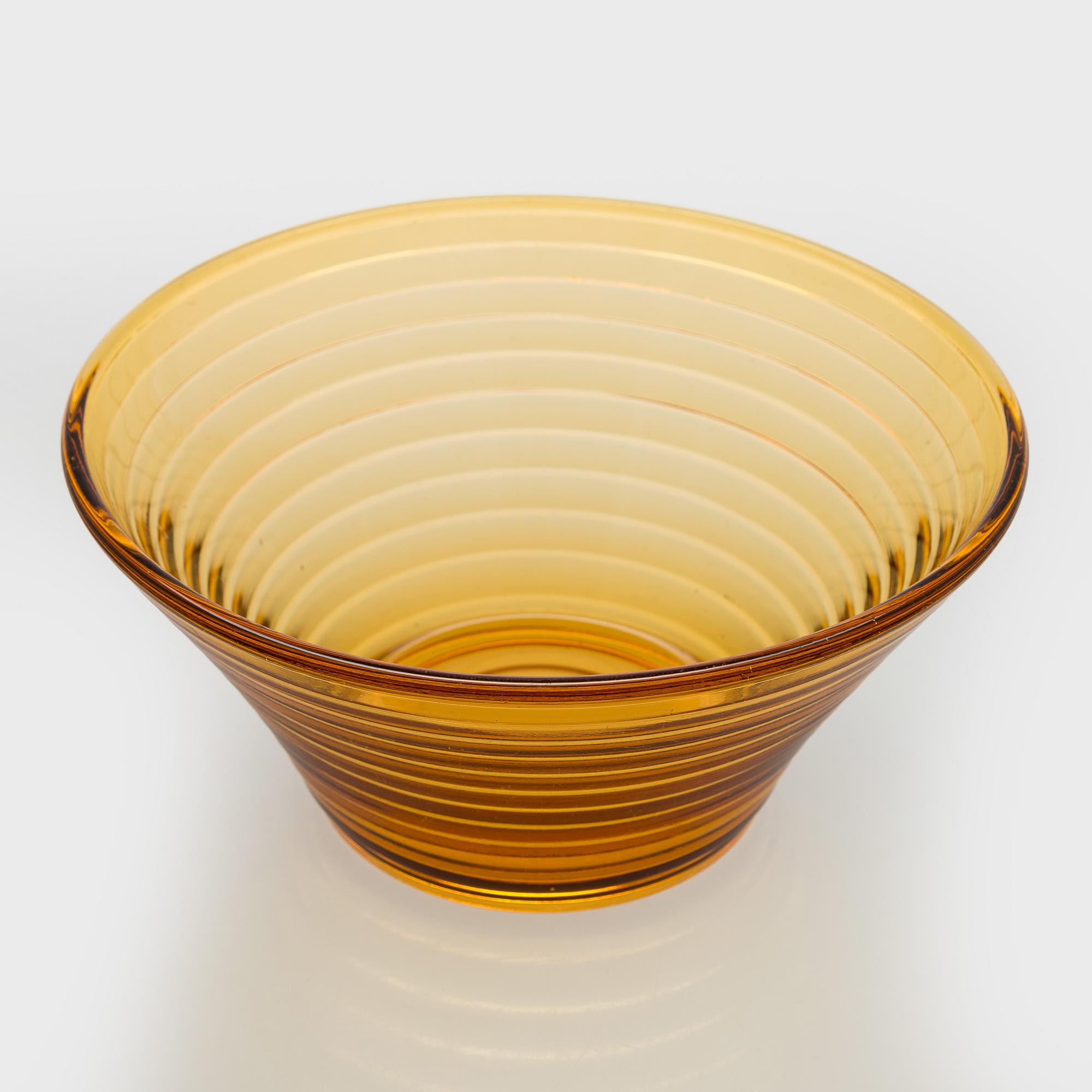 Aino Aalto, skål, modell 6217 Karhula Glasbruk 1934-1938.