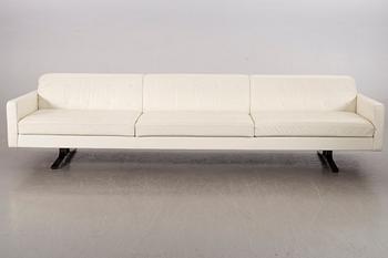 A "Kennedee" leather couch, Jaun-Marie Massaud for Poltrona Frau, 21st century.