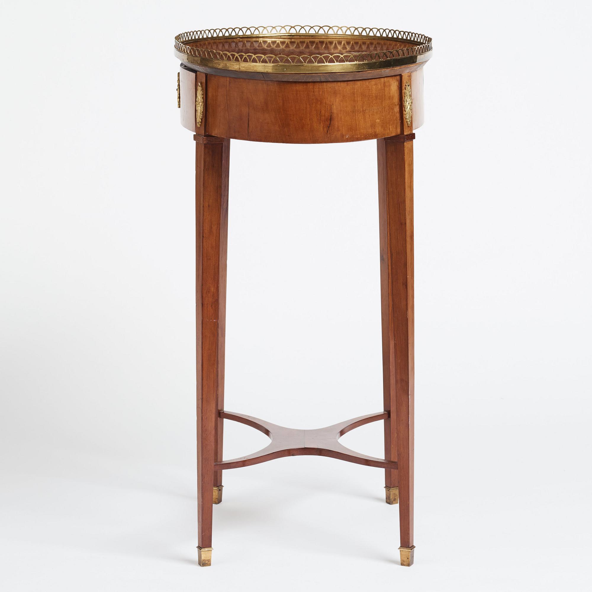 Bord, av Gustaf Foltiern, mästare i Stockholm 1771-1804), Sengustavianskt.