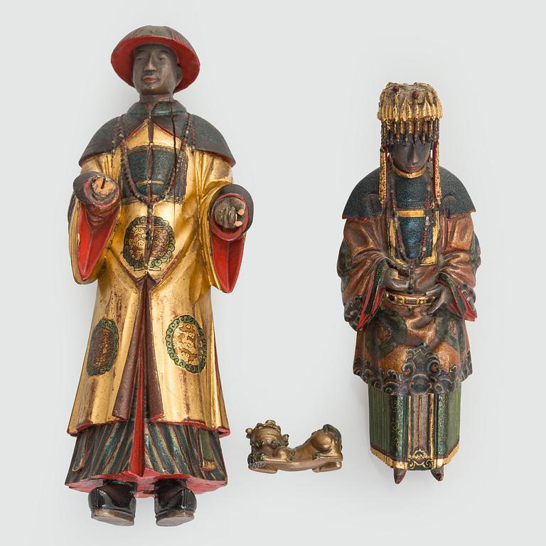 Skulpturer, 3 st, Kina, sen Qingdynasti.