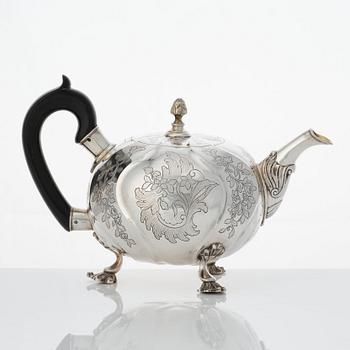 A Baltic Rococo parcel-gilt silver tea-pot, mark of Johann Diedrich Rehwald, Riga 1764-1768.