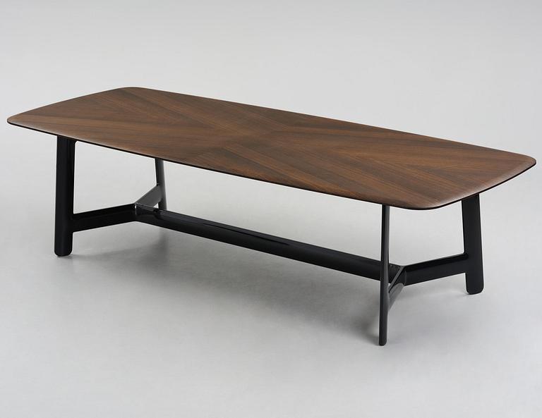 Antonio Citterio, an "Alex" dining table, B&B Italia, Italy, post 2017.