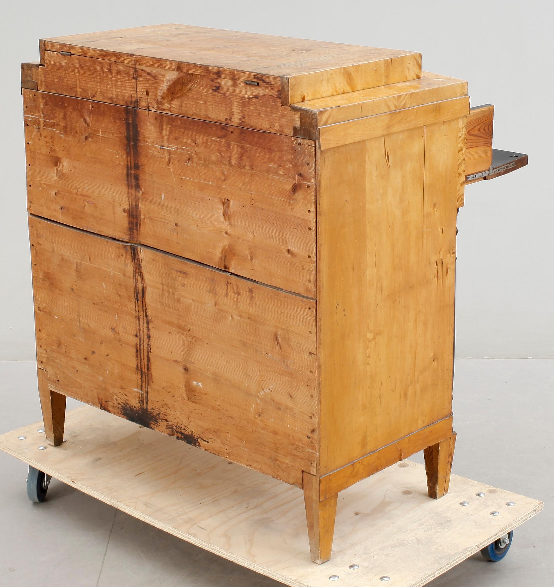 SKRIVBYRÅ, Karl-Johan, 1800-talets första hälft.