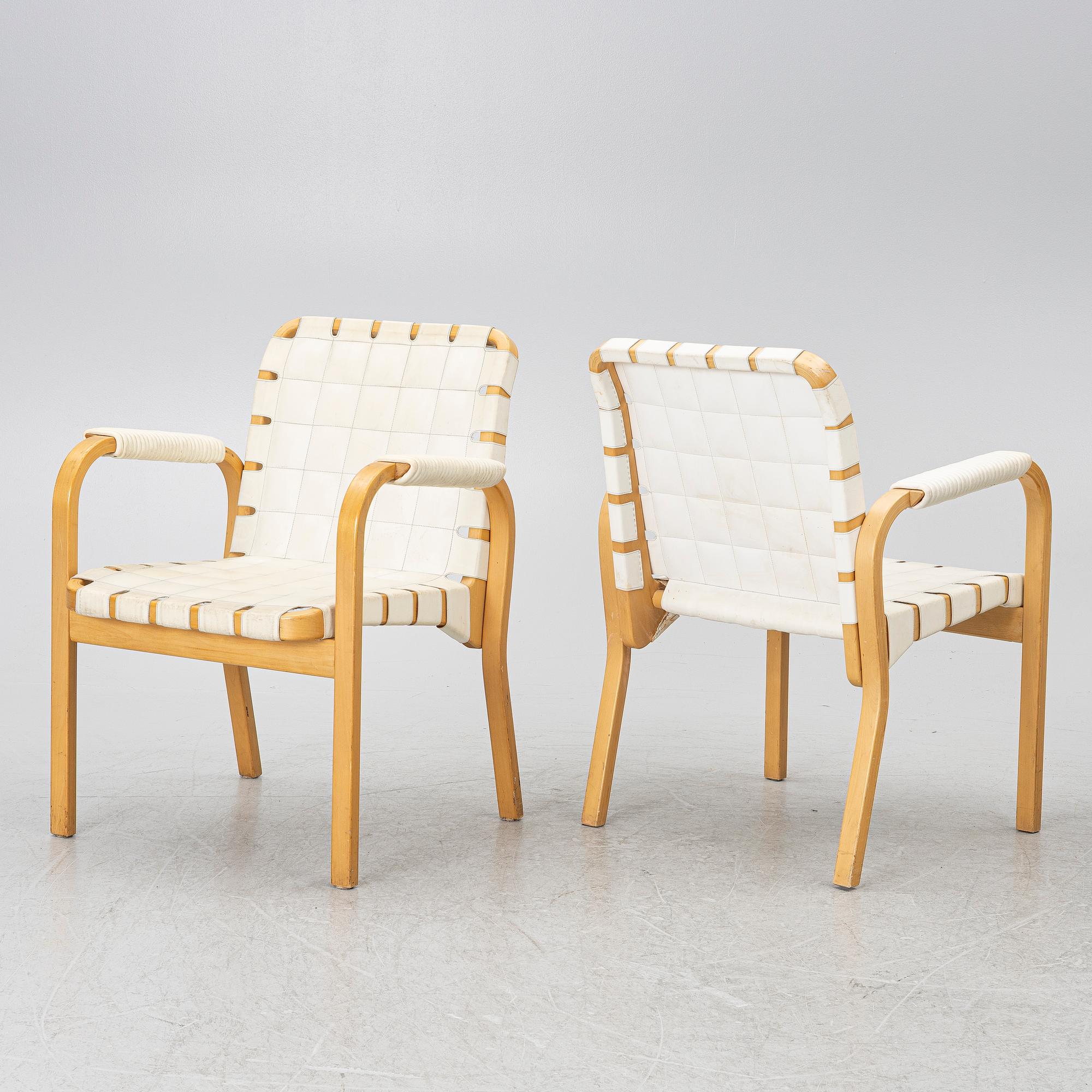 Alvar Aalto, karmstolar 4 st, modell 45, Artek.