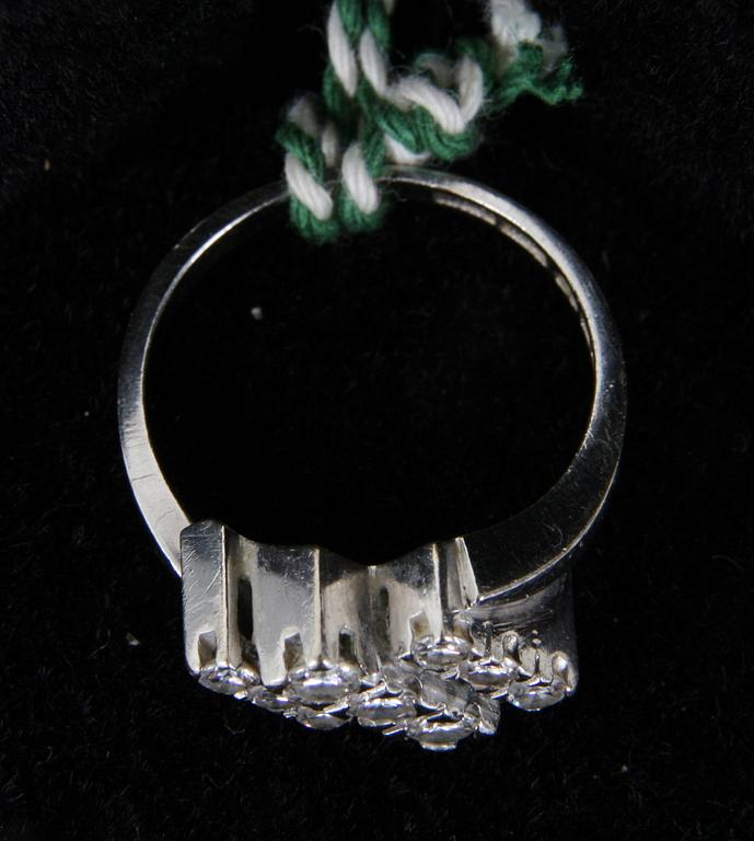 RING, 18K vg tot ca 0,60ct.