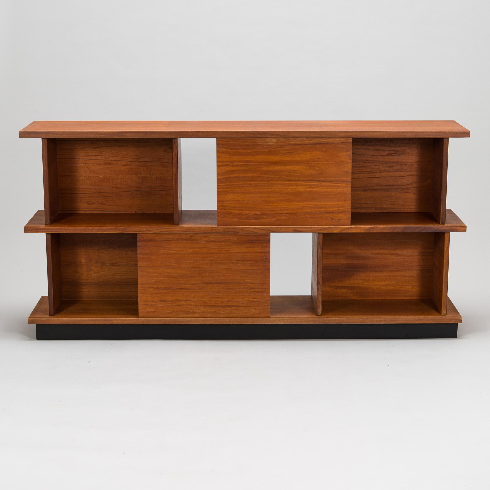 Ilmari Tapiovaara, a mid-20th century 'Pala' bookshelf for Asko Finland.