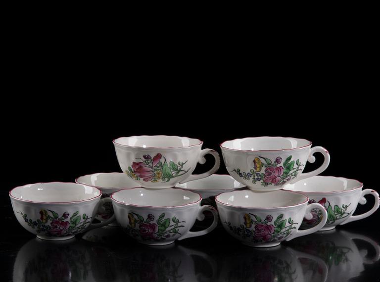 TESERVIS, 17 delar, flintgods, Luneville Porcelain, Frankrike 1900-talets senare hälft.