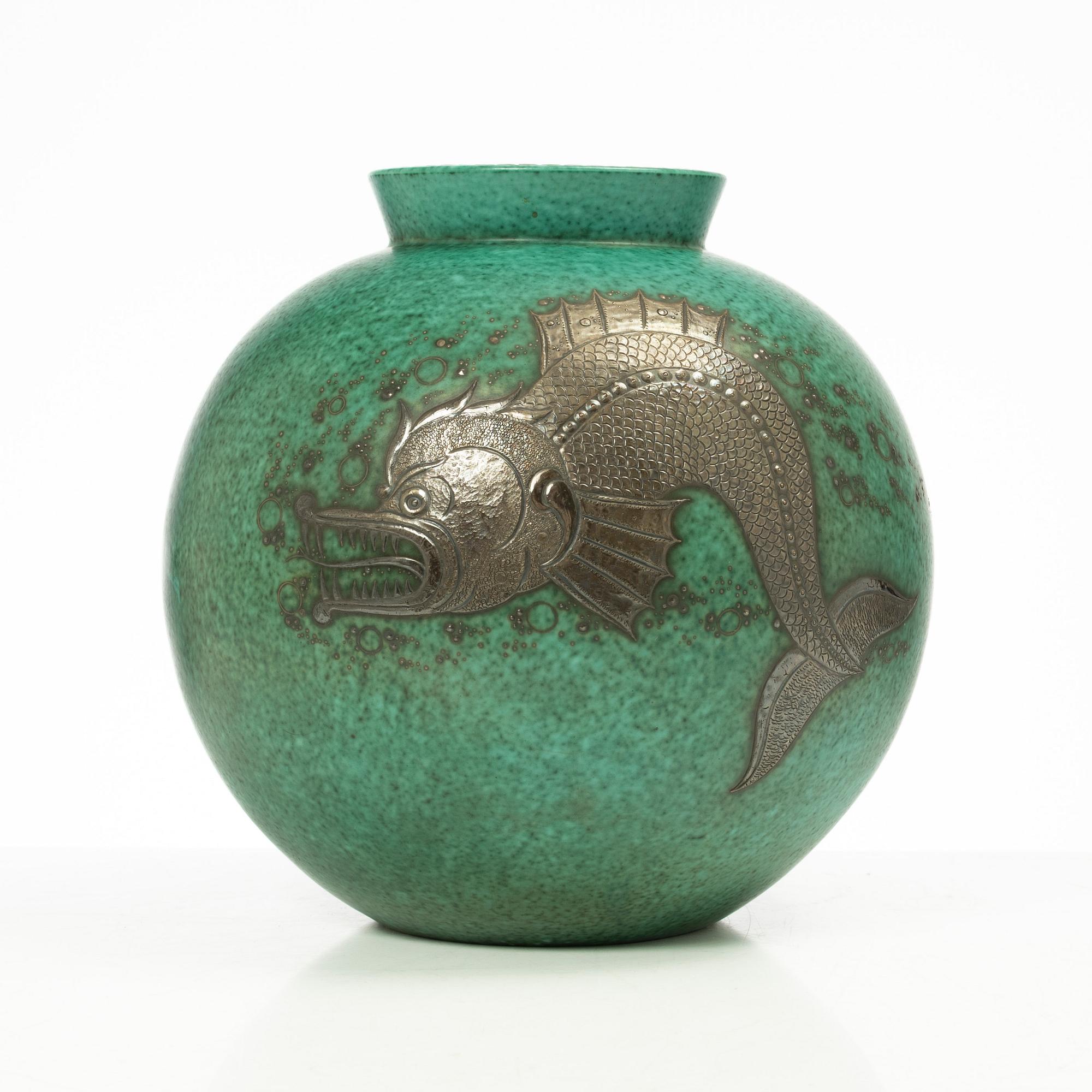 Wilhelm Kåge, a stoneware 'Argenta' vase, Gustavsberg, Sweden, 1941.