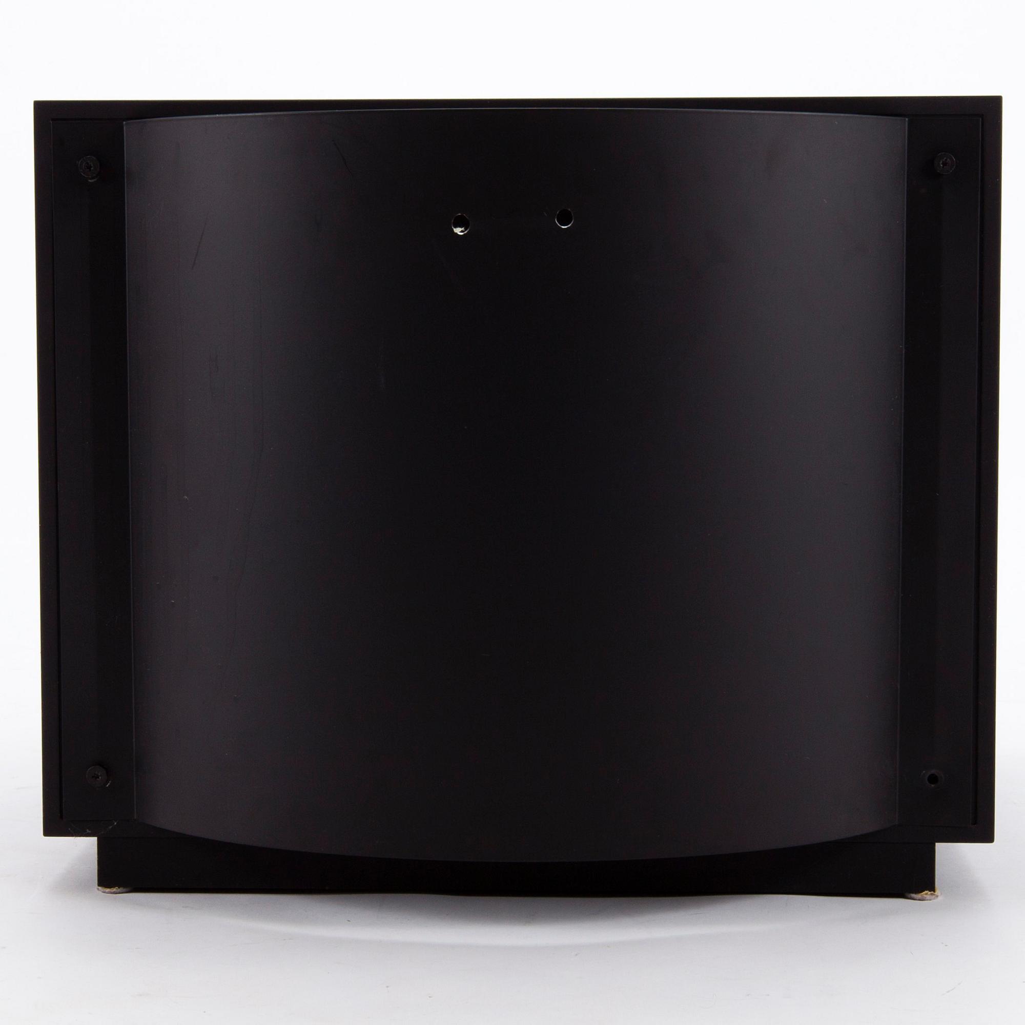 TV-/ STEREOBORD, "Video Stand 4068 BeoVision 3", Bang & Olufsen, Danmark 1900-talets slut.