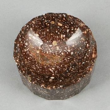 SALTKAR, porfyr, 1800-tal.