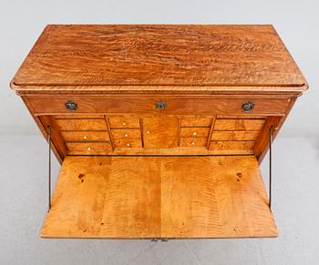 CHIFFONJÉ, 1800-talets mitt.