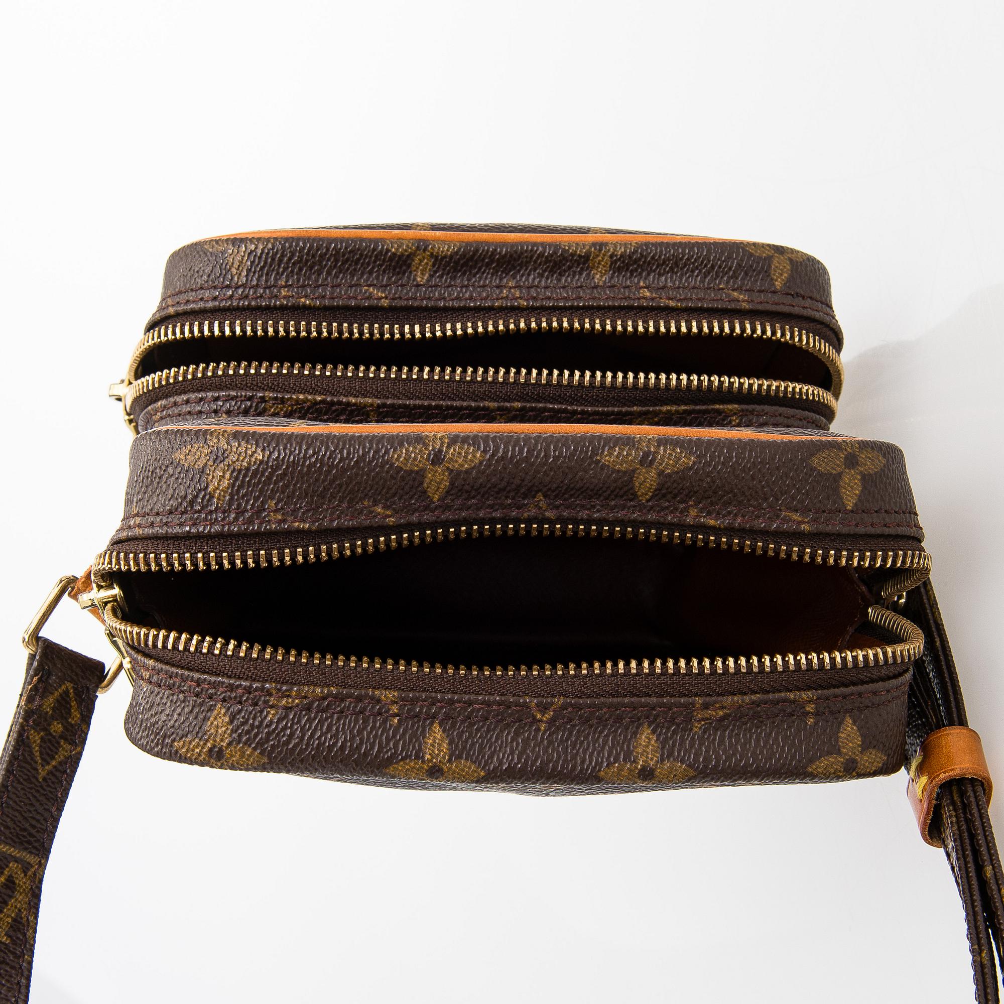 Louis Vuitton, A Monogram 'Amazone' bag.
