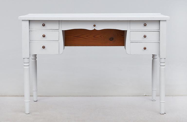 SKRIVBORD, 1800-talets andra hälft.