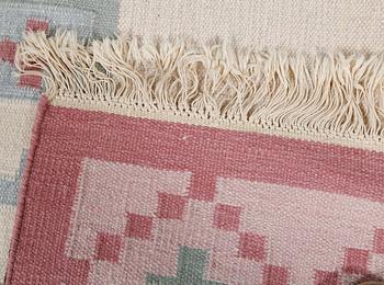 MATTA, rölakan, 1900-talets andra hälft, monogramsignerad RE, 196 x 140 cm.