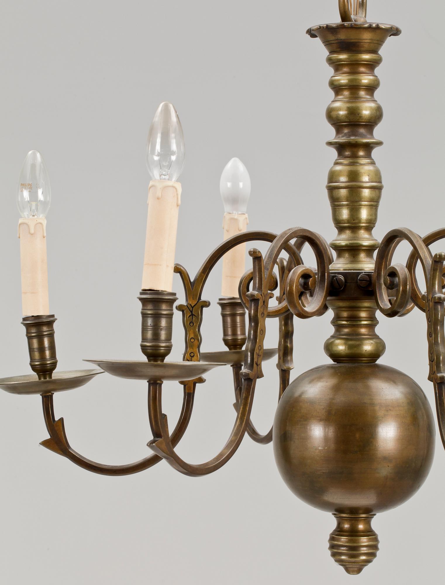 LJUSKRONA, mässing, barockstil, 1900-tal. H 85.