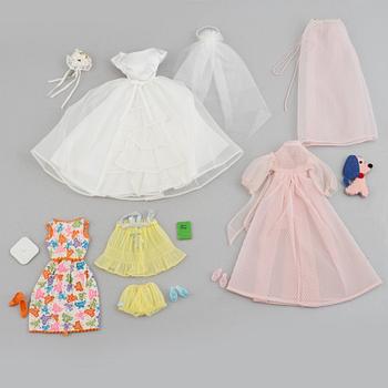 Barbie, kläduppsättningar, 4 st, bl a "1628 Barbie Brunch Time" & "965 Barbie Nighty Negligee".