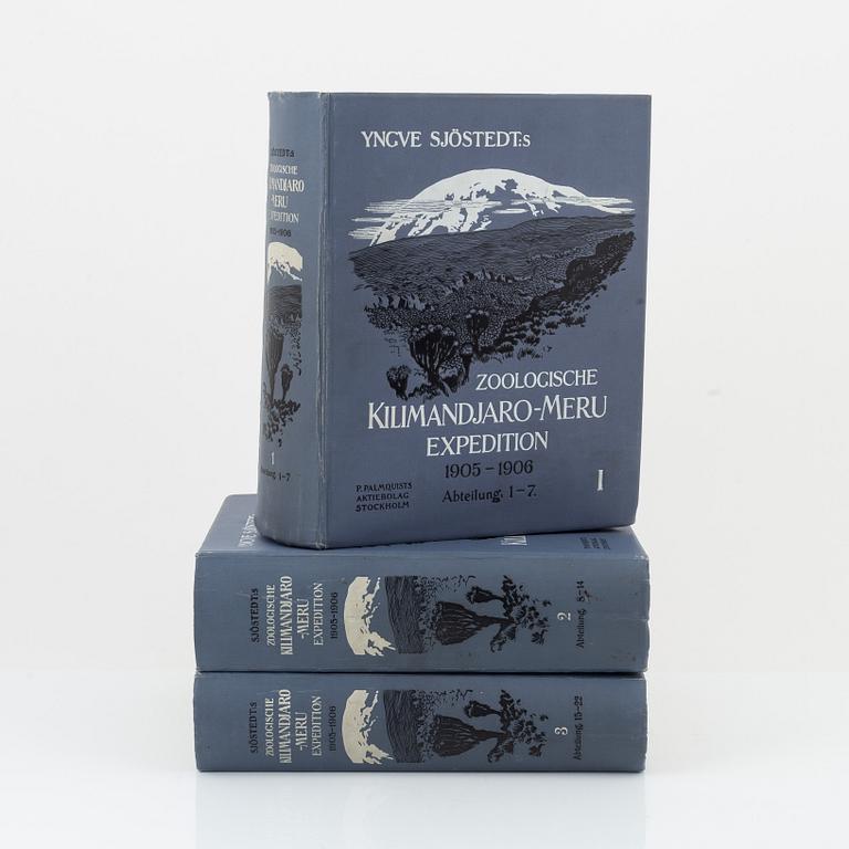 Yngve Sjöstedt, Zoologische Kilimandjaro-Meru Expedition 1905-1906, 3 volumes, P.Palmqvists Aktiebolag Stockholm, 1910.