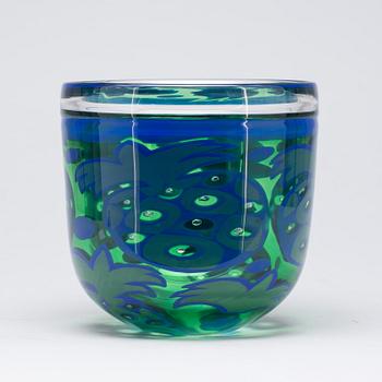 SKÅL, glas, "Ananas", Hanne Dreutler/Arthur Zirnsack, Åhus, signerad och daterad 1996.