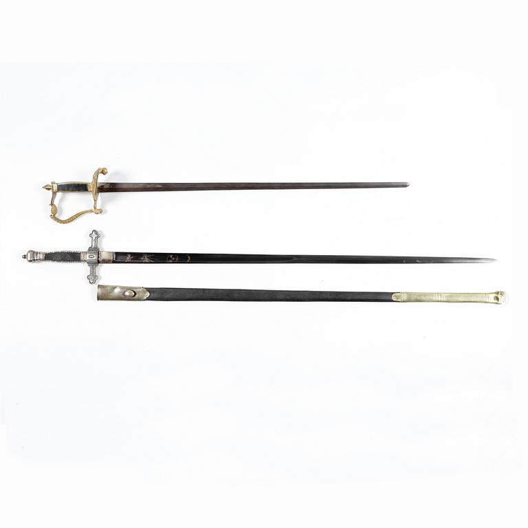 DRÄKTVÄRJOR, 2 st, Sverige, 1800-tal.
