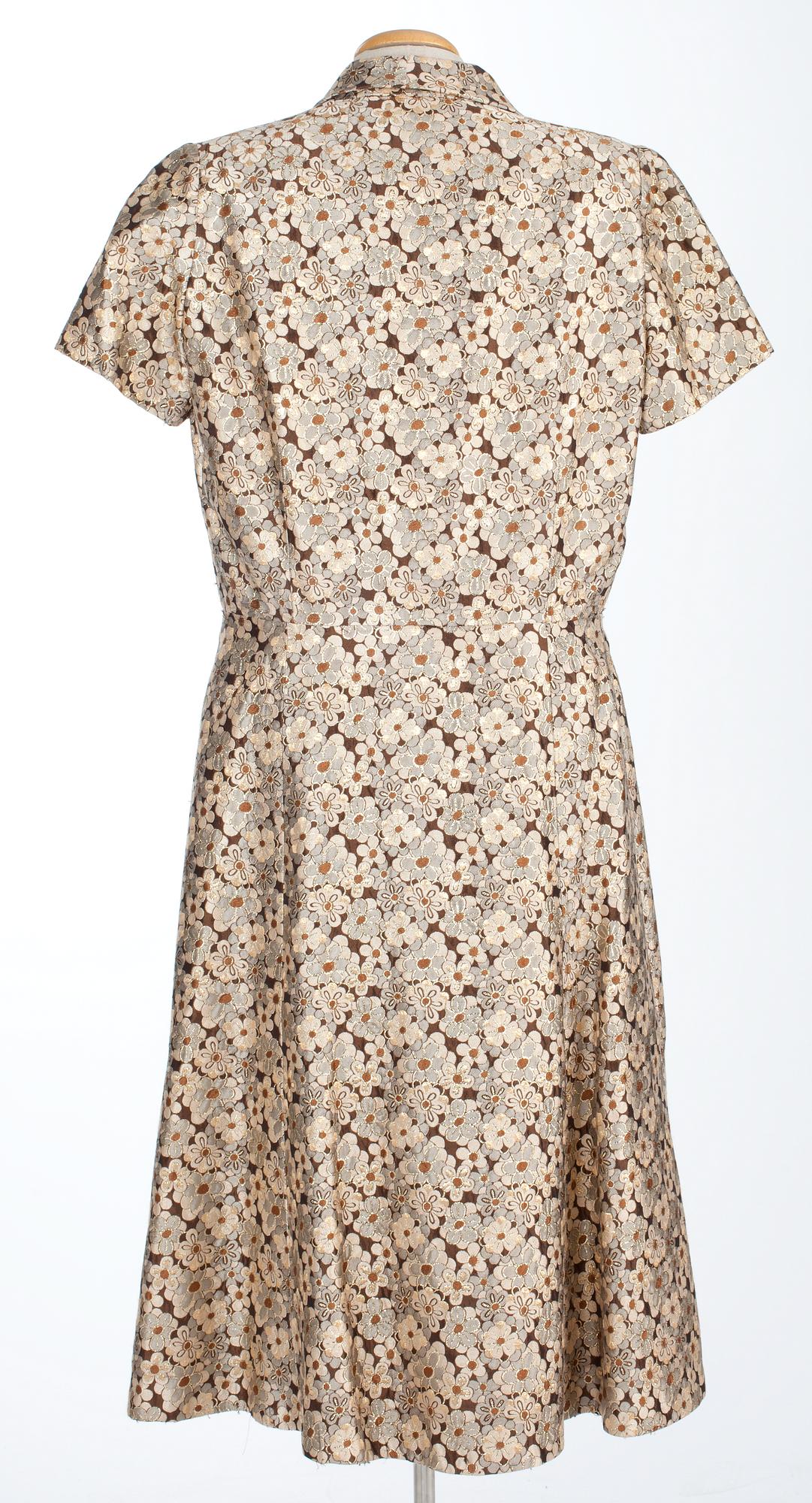 A dress, Märthaskolan Franska Avdelning.