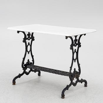 Garden table, second half of the 20th century.